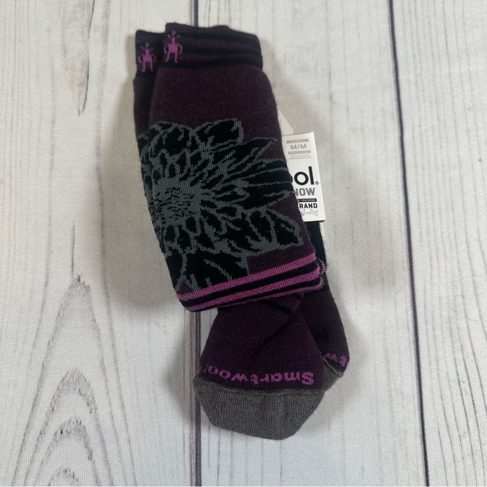 NWT! Smartwool PhD Snow Athlete Series Womens Medium Mary‎ Rand Merino Wool - Picture 2 of 6